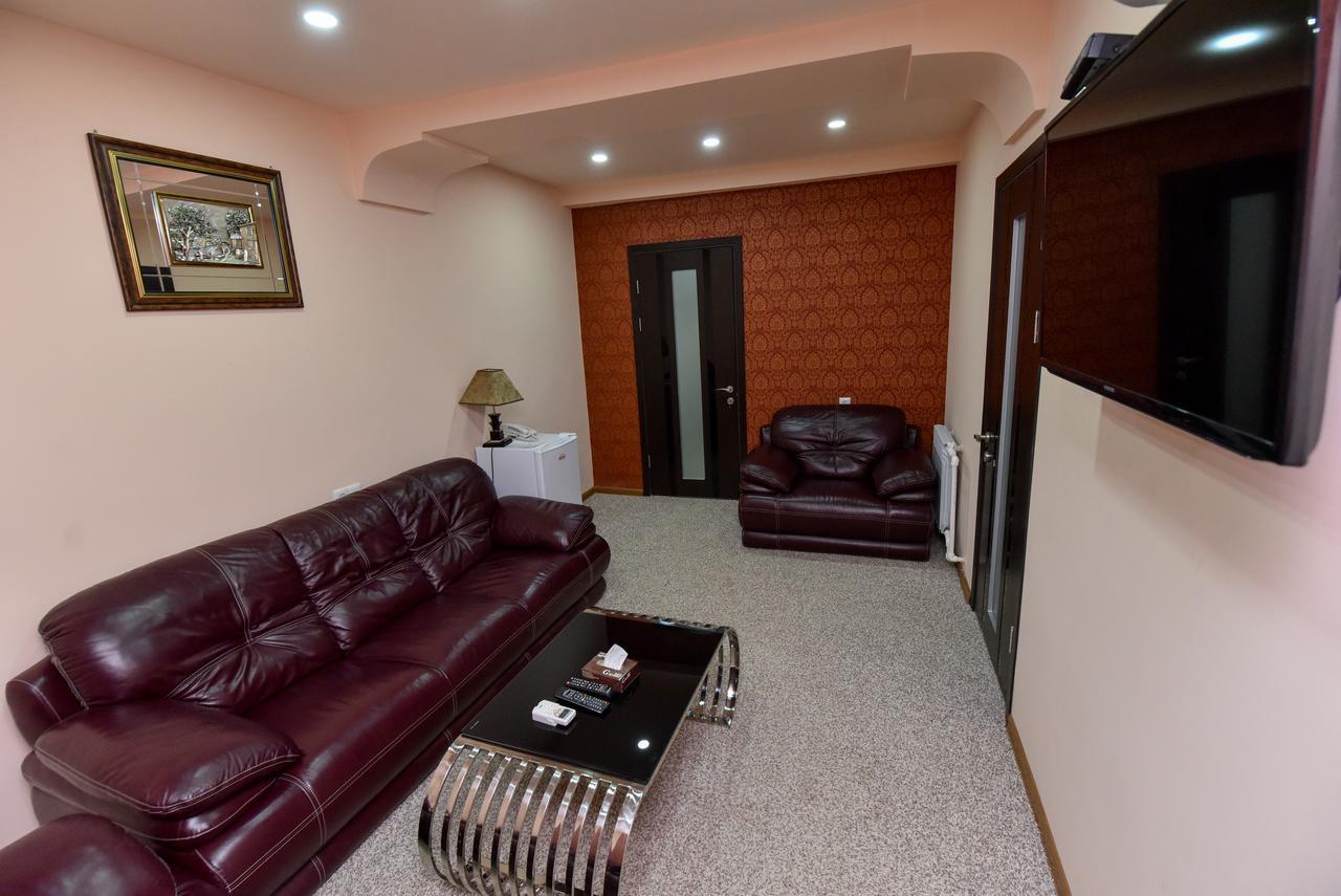 Gayane Hotel Alaverdi Exterior photo