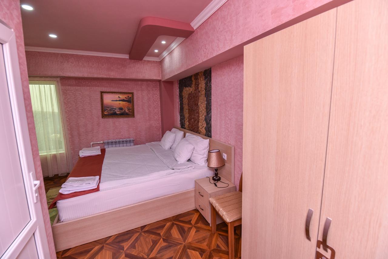 Gayane Hotel Alaverdi Exterior photo