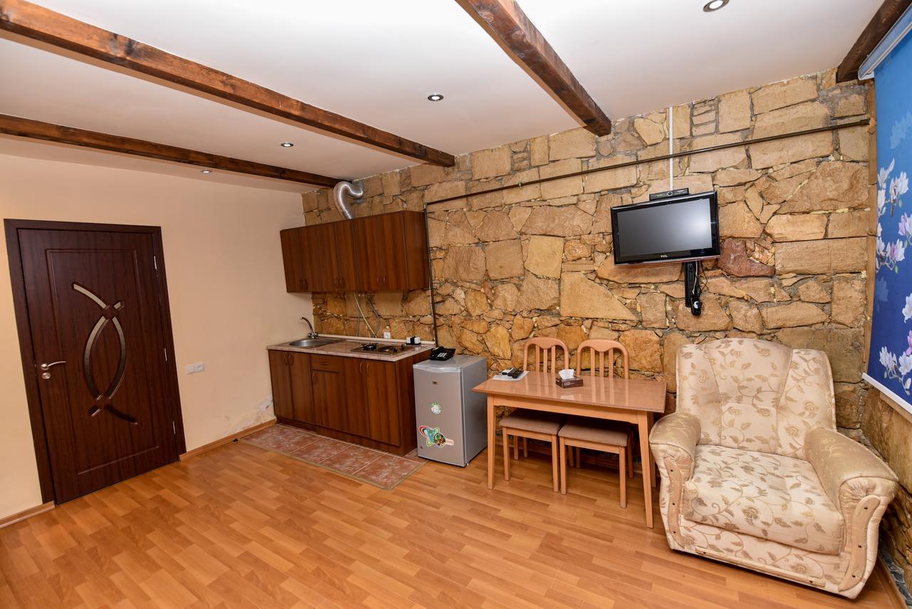 Gayane Hotel Alaverdi Exterior photo