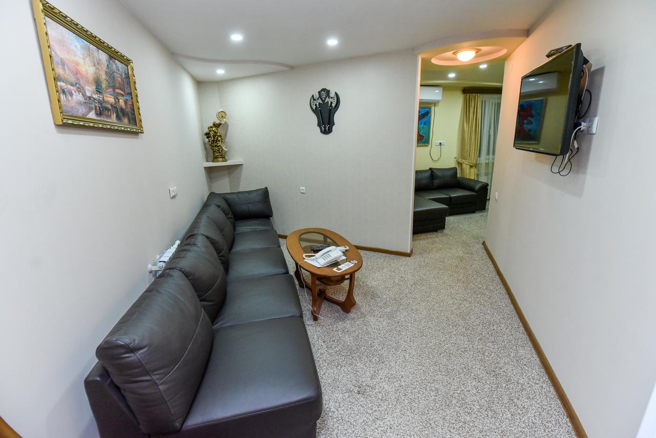 Gayane Hotel Alaverdi Exterior photo